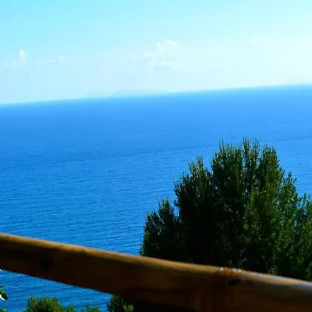 Villino Cetarola Holiday home *